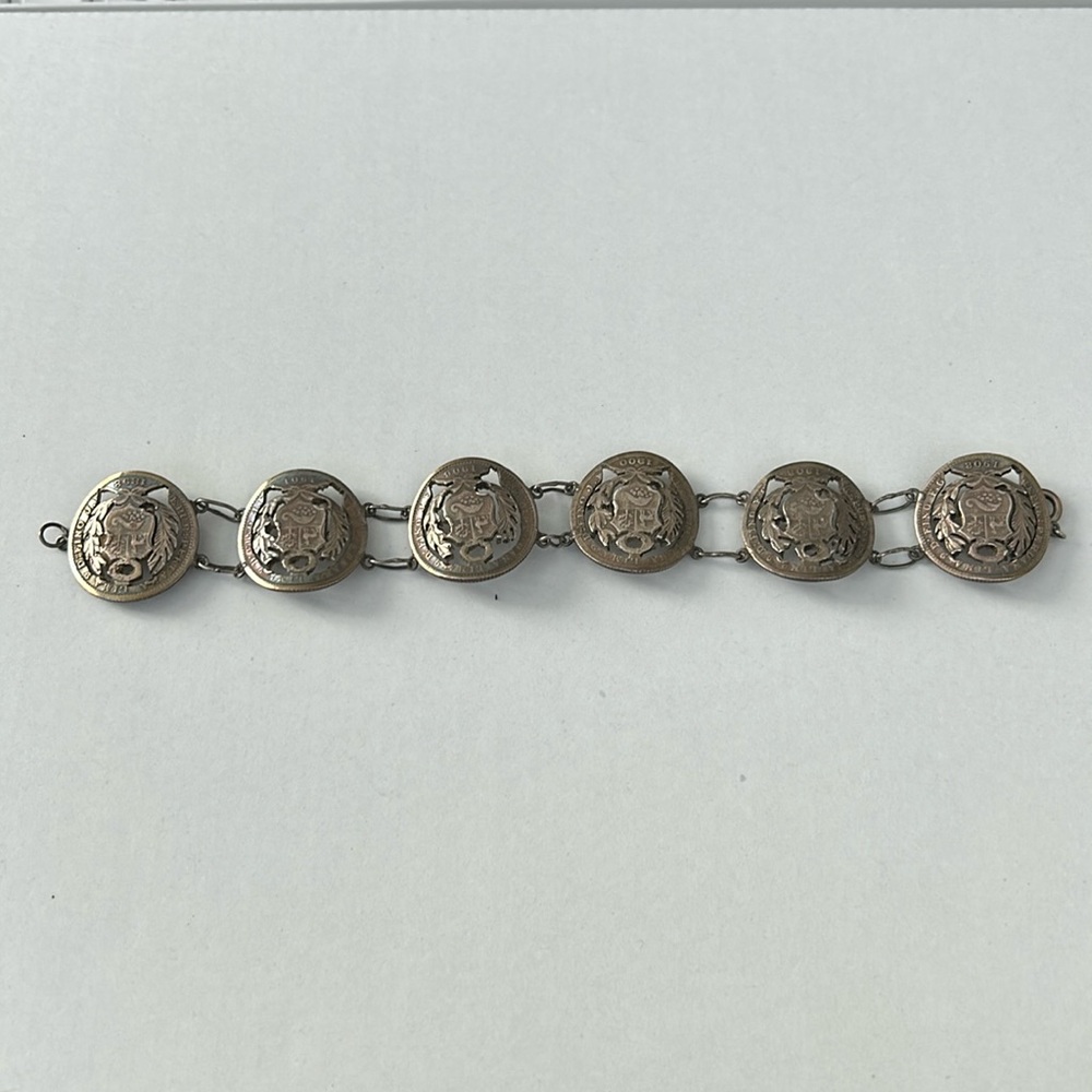 Bracelet